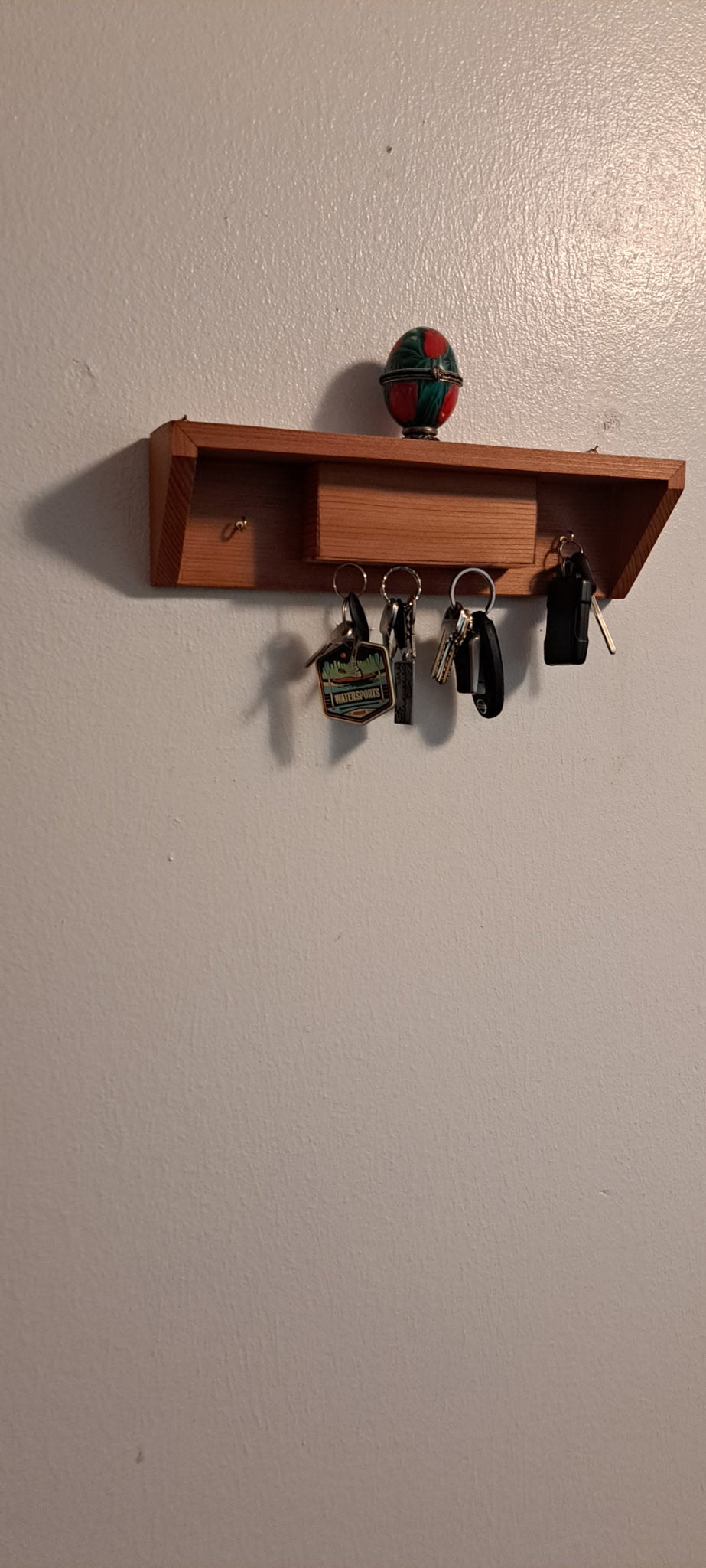 Handmade Wooden Magnetic Key Holder, Rustic Wall Organizer, Entryway Storage Rack for Keys